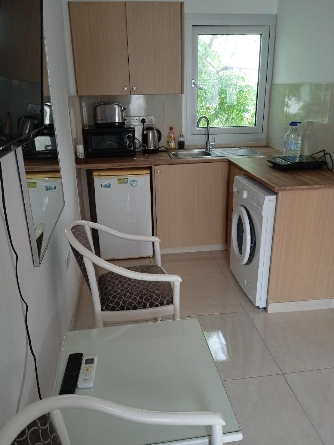 Studio In Center Of Agia Napa Apartment Exterior foto